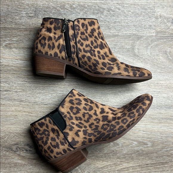 Sam Edelman Preston Leopard Print Boots Size 9 - Picture 1 of 12